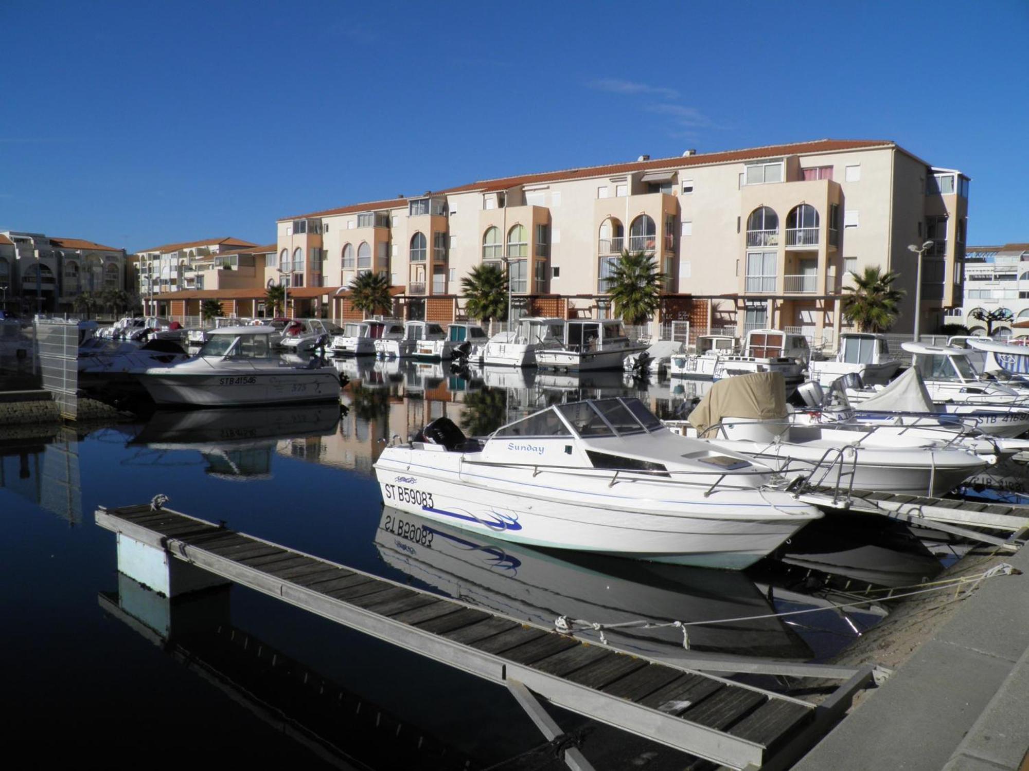3P Climatise Avec Parking, Piscine, Proche Plage Et Commerces A Sete - Fr-1-338-497 외부 사진